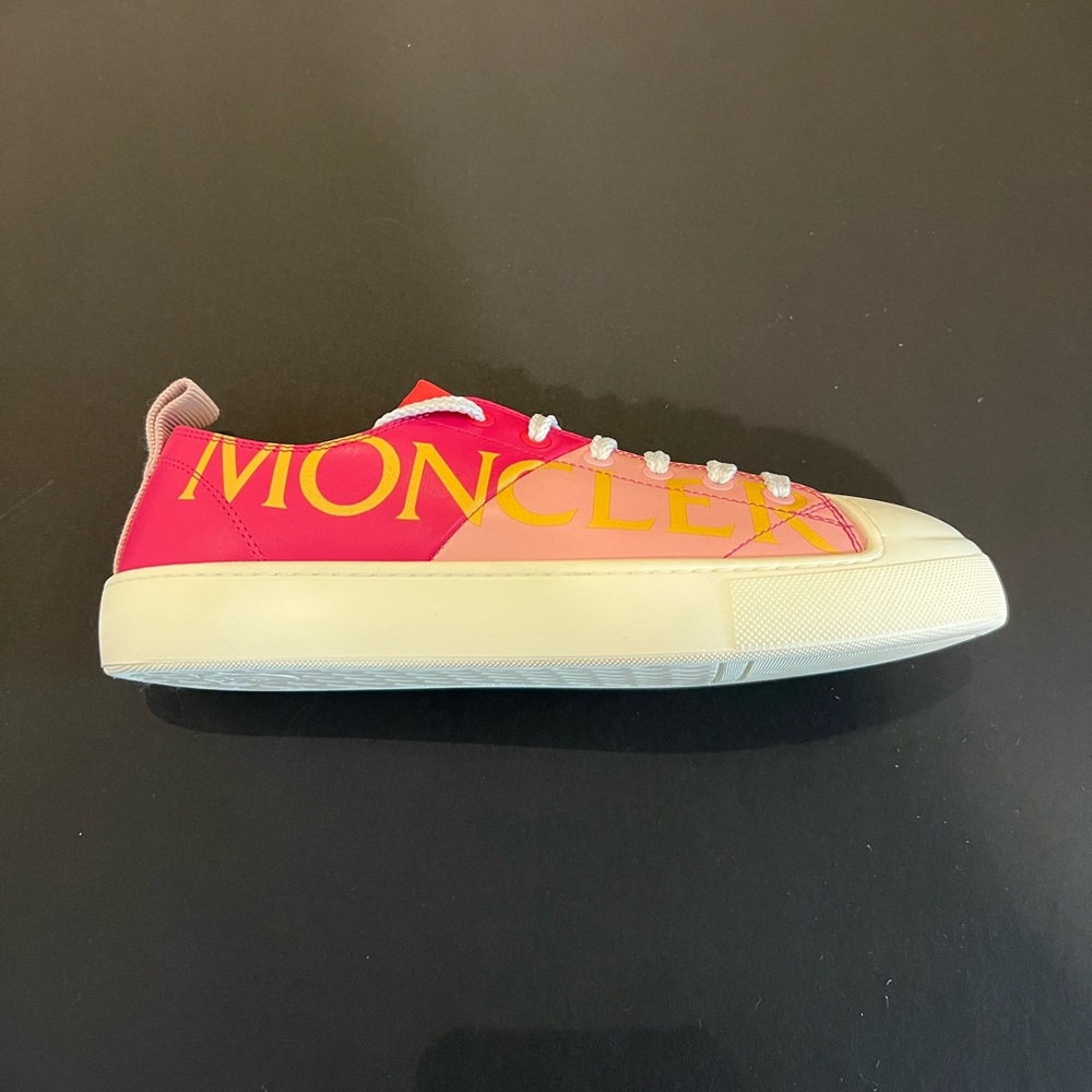 Moncler Linda Sneakers - Picture 3 of 12
